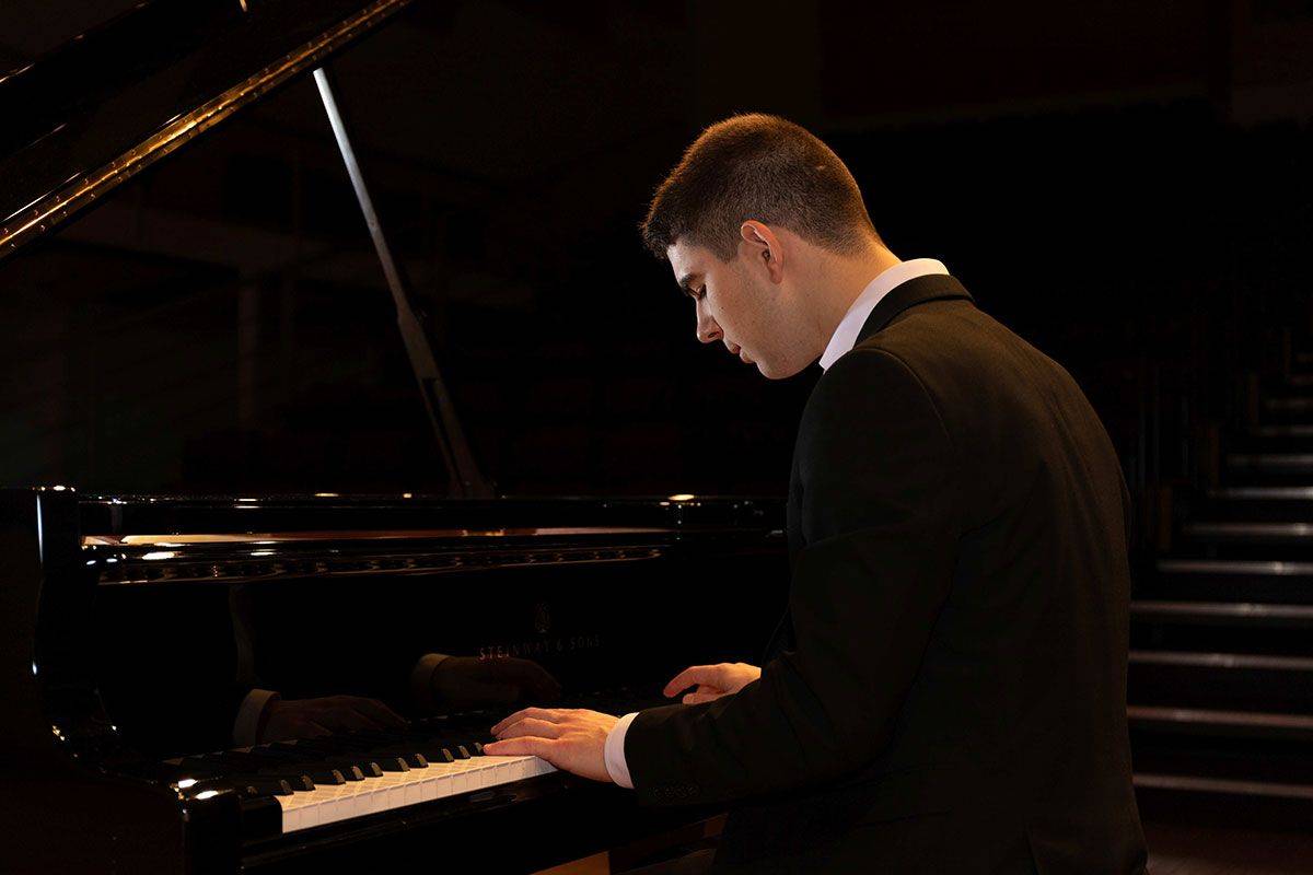 Northern Based Jazz Pianist