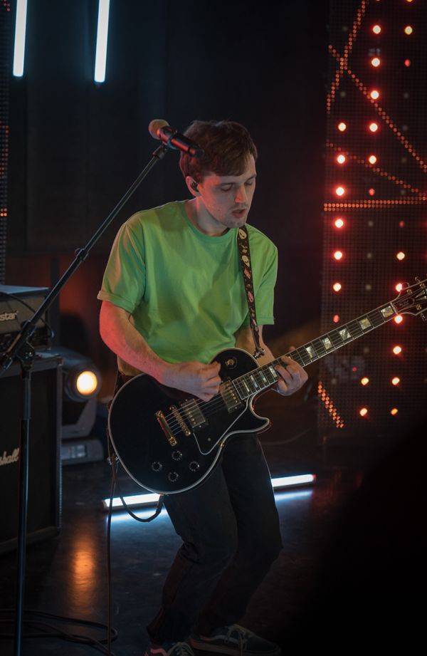 Click to enlarge image hits-08.jpg