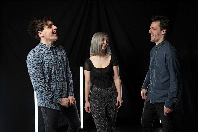 Click to enlarge image hits-12.jpg