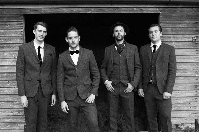 Click to enlarge image jj-beatniks-05.jpg