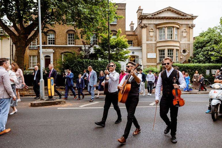 Click to enlarge image all-strung-out-08.jpg