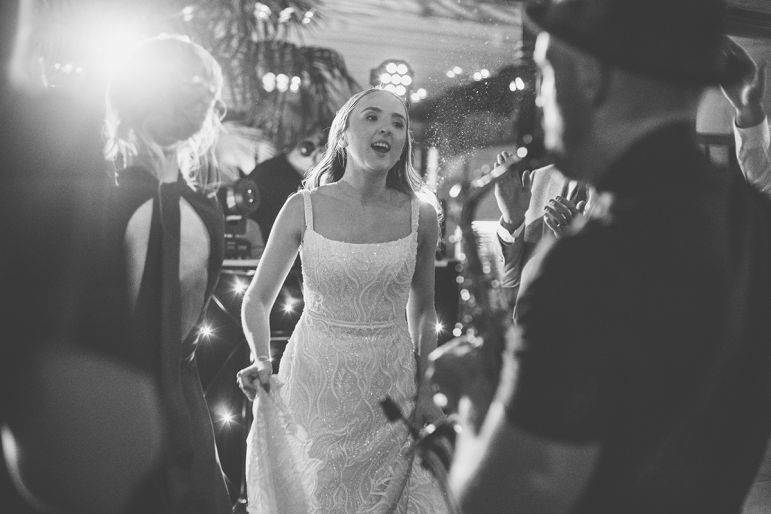 Click to enlarge image sax-it-up-07.jpg