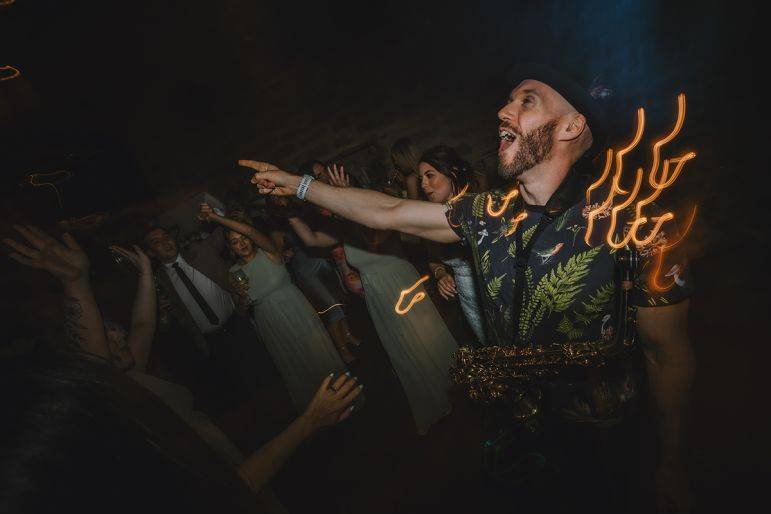 Click to enlarge image sax-it-up-09.jpg