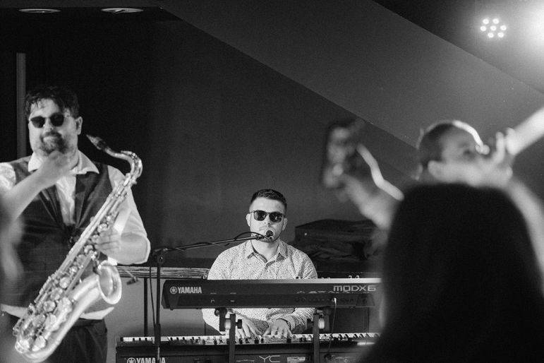 Click to enlarge image pocket-quartet-10.jpg