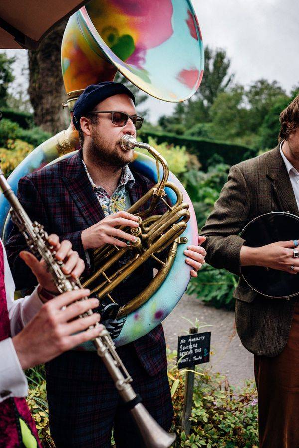 Click to enlarge image 09.jpg