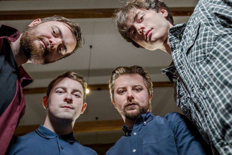 Click to enlarge image lost-keys-04.jpg