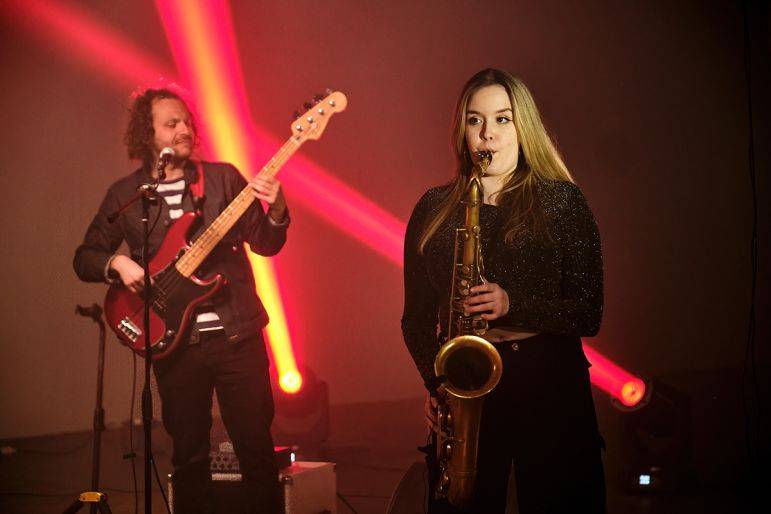 Click to enlarge image 12.jpg