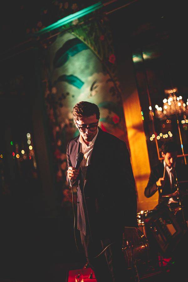 Click to enlarge image moon-runners-03.jpg