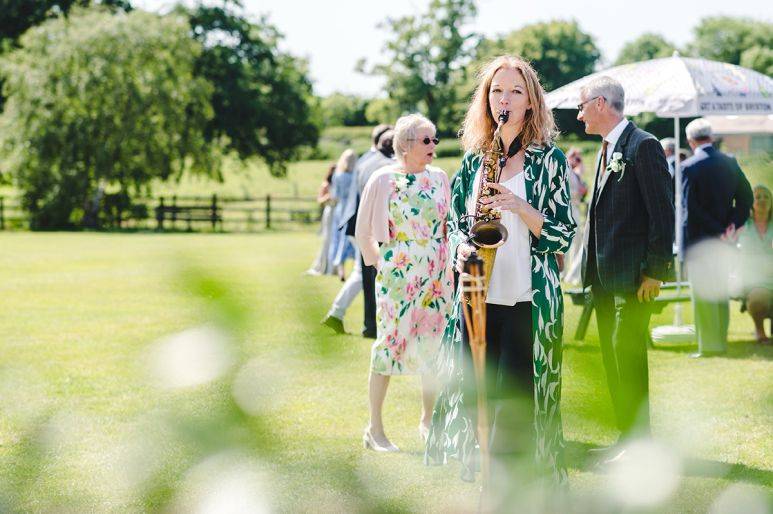 Click to enlarge image tori-sax-07.jpg