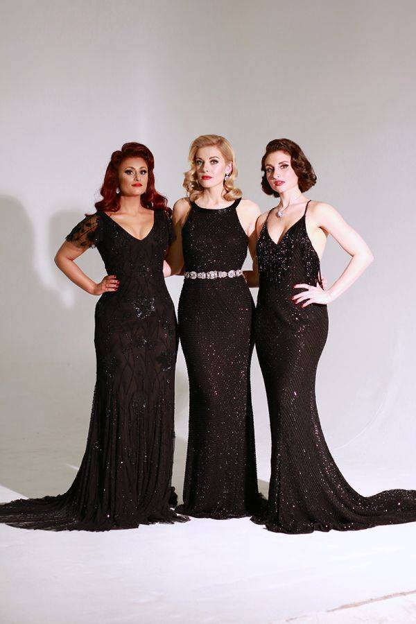 Click to enlarge image vintage-vixens-03.jpg