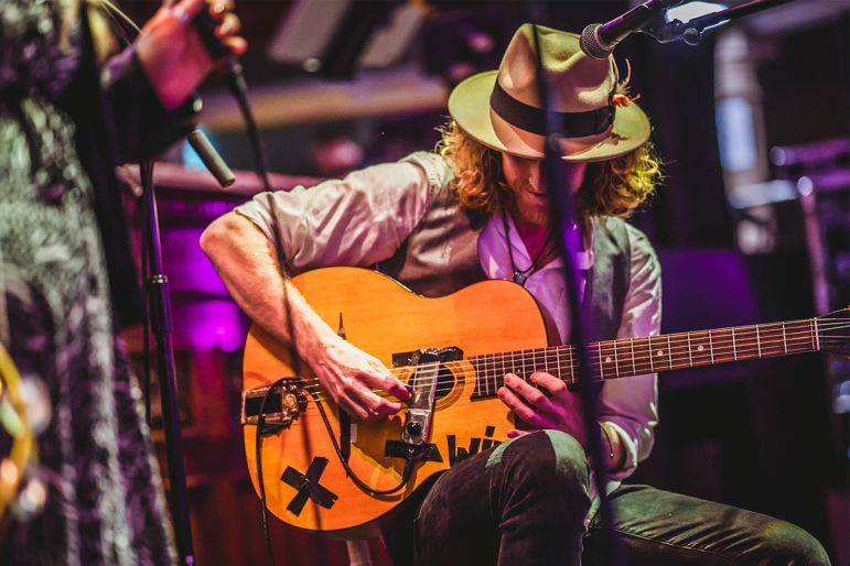 Click to enlarge image gypsyland-jazz-new-01.jpg