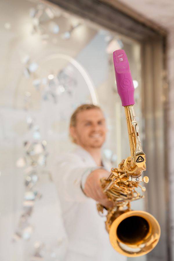 Click to enlarge image tommy-sax-14.jpg