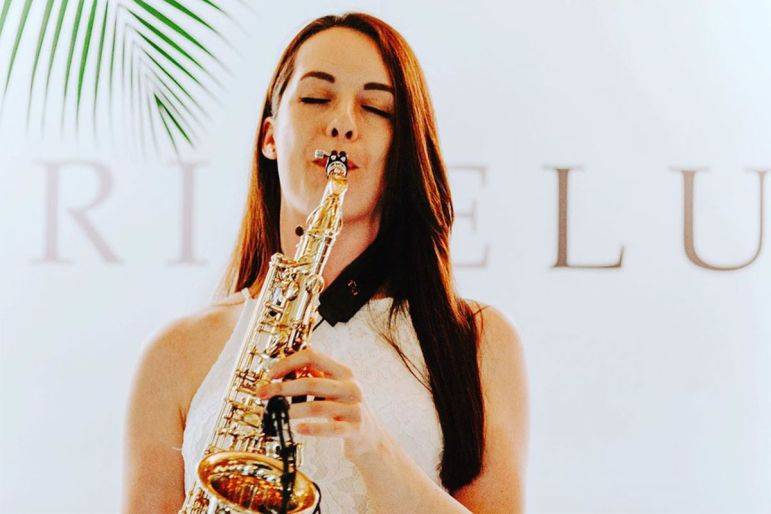 Click to enlarge image esax-3.jpg