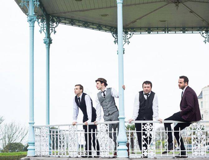 Click to enlarge image swing-band-08.jpg