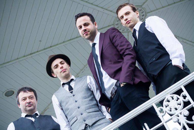 Click to enlarge image swing-band-09.jpg