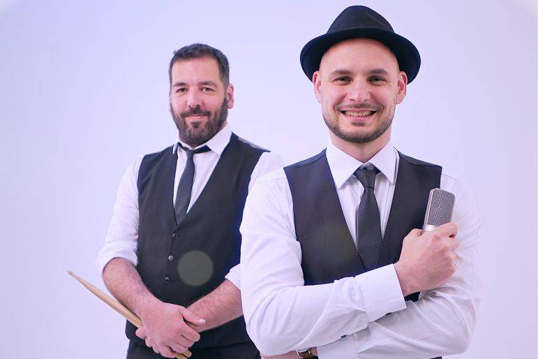 Click to enlarge image mini-band-05.jpg