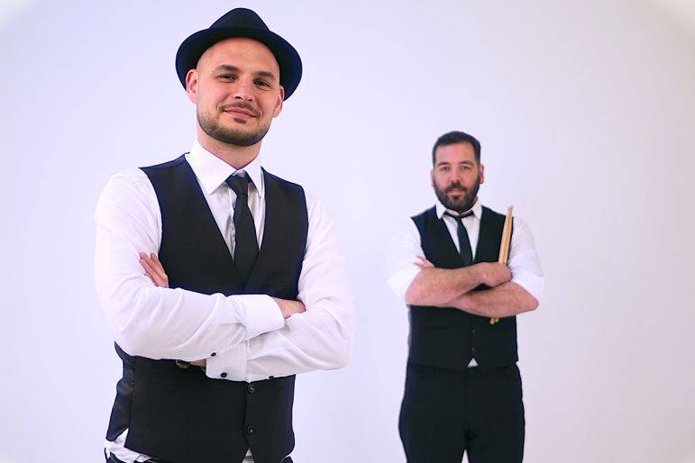 Click to enlarge image mini-band-08.jpg