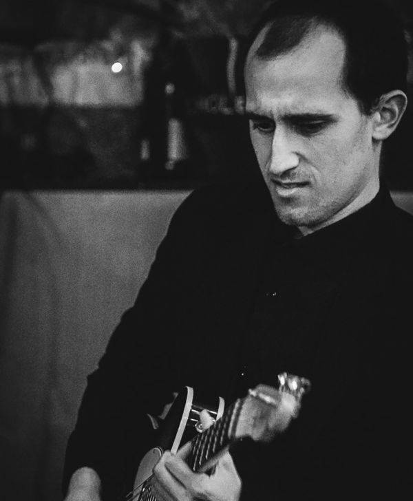 Click to enlarge image twilight-duo-03.jpg