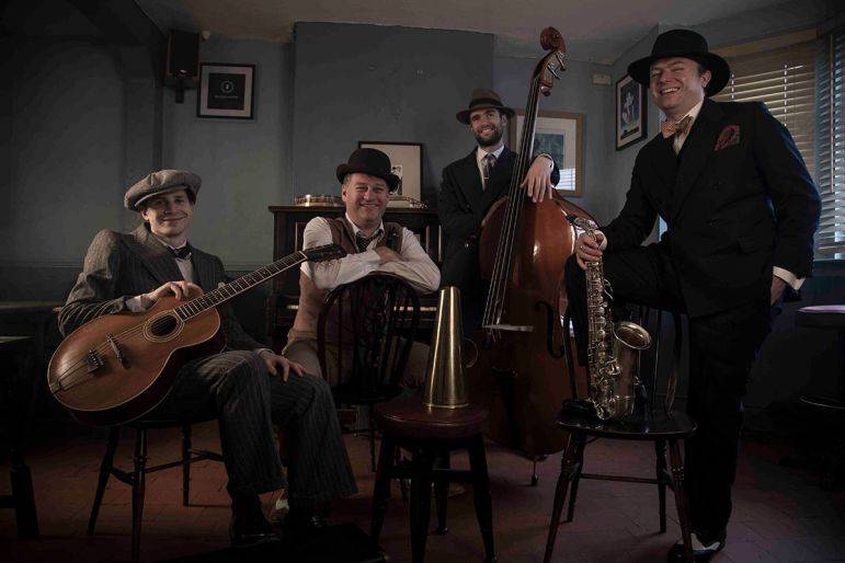 Click to enlarge image 04.jpg