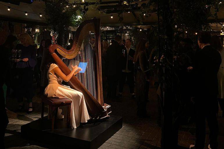 Click to enlarge image siena-04.jpg