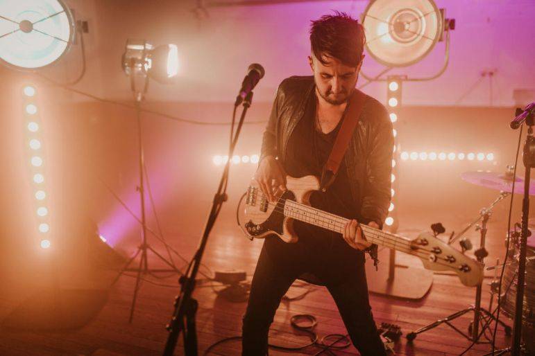 Click to enlarge image deadlight-03.jpg