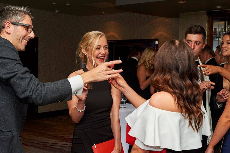 Click to enlarge image virtuoso-02.jpg