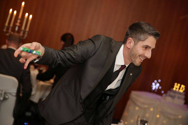 Click to enlarge image virtuoso-09.jpg