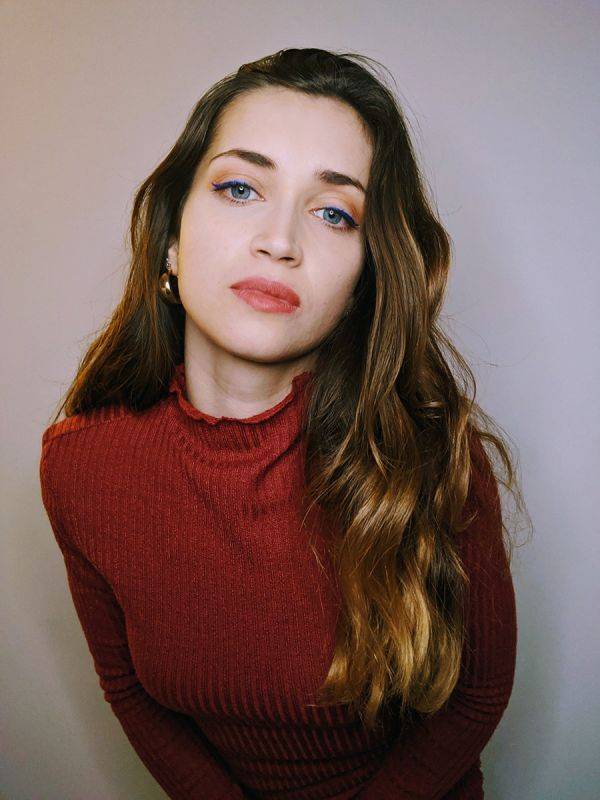 Click to enlarge image christie-03.jpg