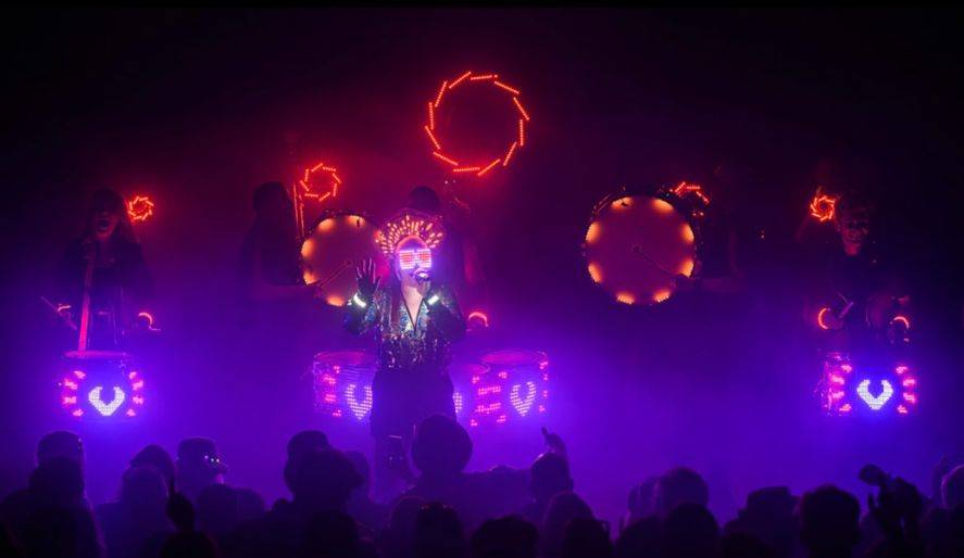 Click to enlarge image brassive-attack-02.jpg