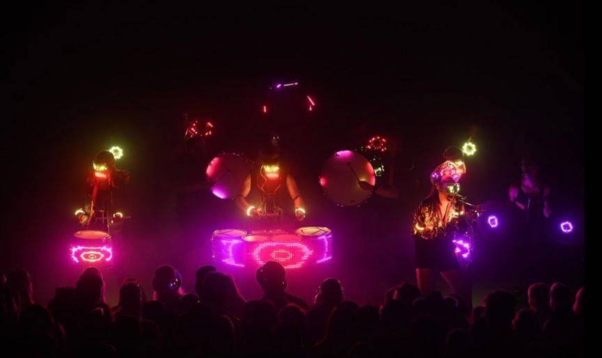 Click to enlarge image brassive-attack-03.jpg