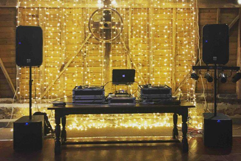 Click to enlarge image dj-jimmy-02.jpg