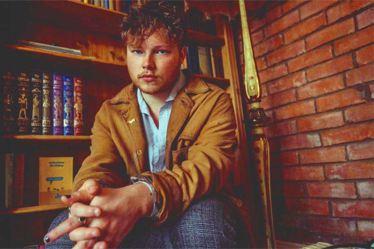 Click to enlarge image jessy-02.jpg