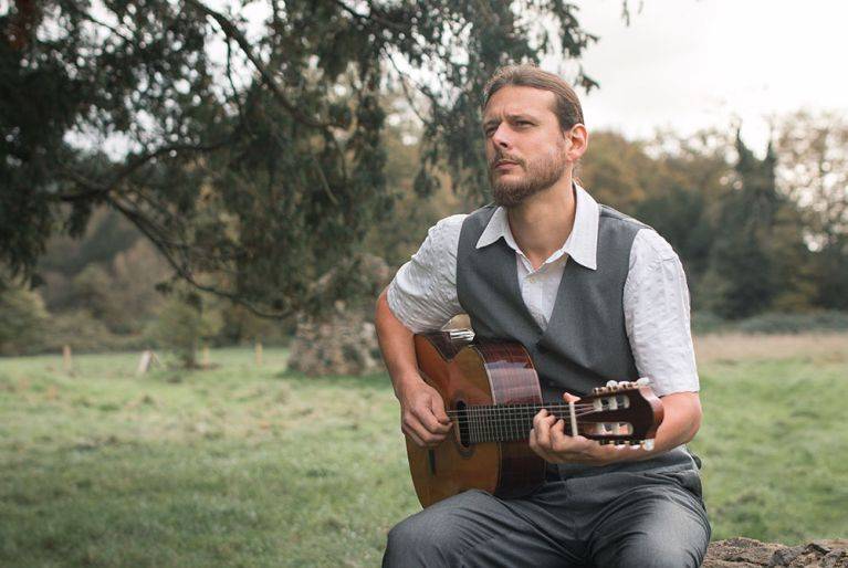 Click to enlarge image nicolas-lewis-01.jpg