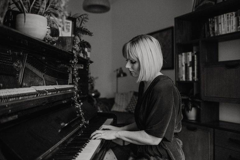 Click to enlarge image 05.jpg