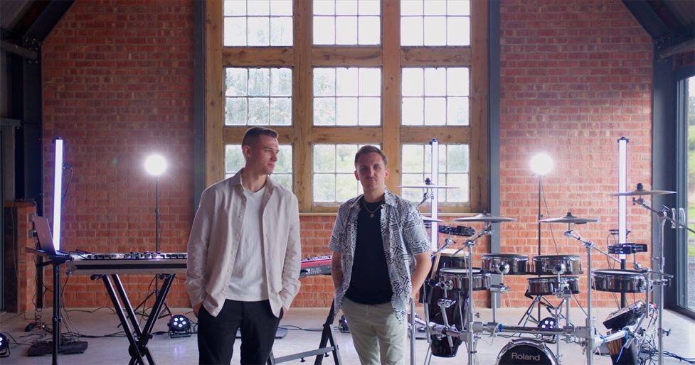 Click to enlarge image ultra-03.jpg