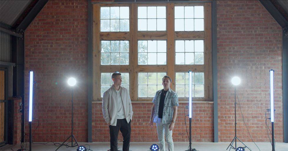 Click to enlarge image ultra-04.jpg