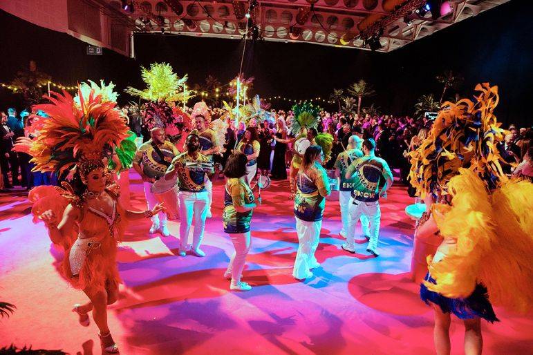 Click to enlarge image salsamba-01.jpg