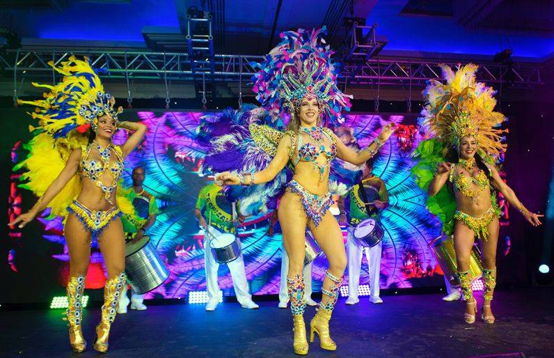 Click to enlarge image salsamba-03.jpg