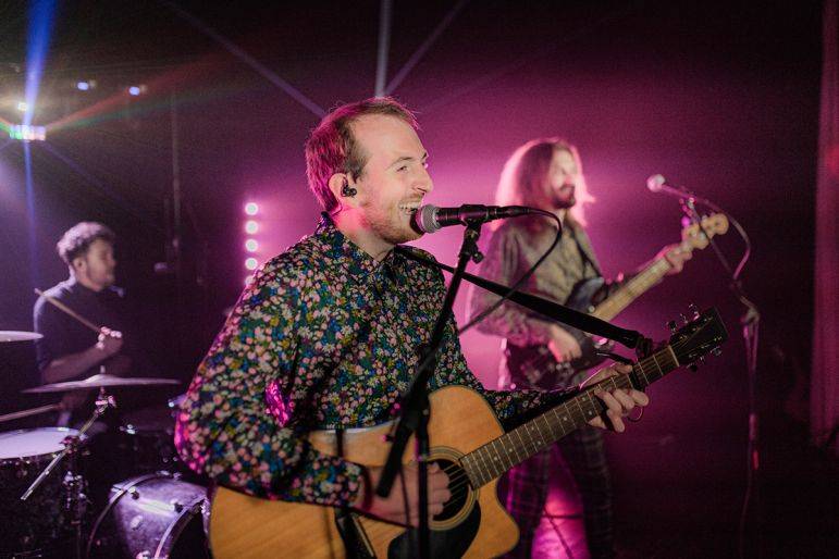 Click to enlarge image weekenders-12.jpg