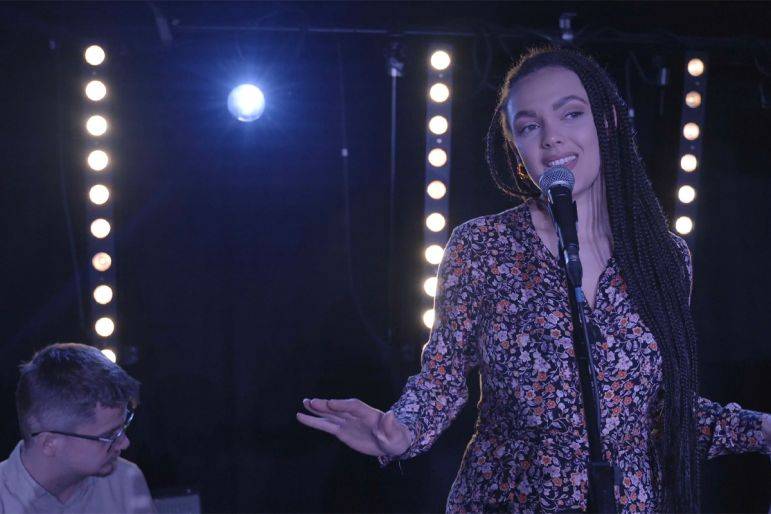 Click to enlarge image him-and-her-2.jpg