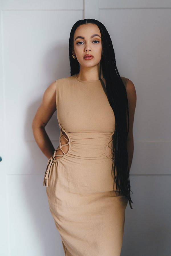 Click to enlarge image him-her-02.jpg