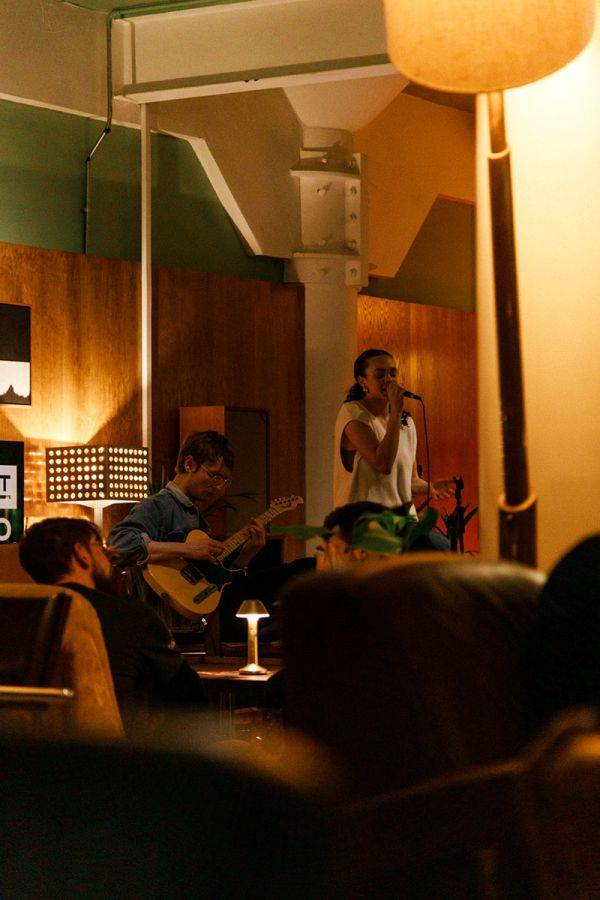 Click to enlarge image him-her-08.jpg