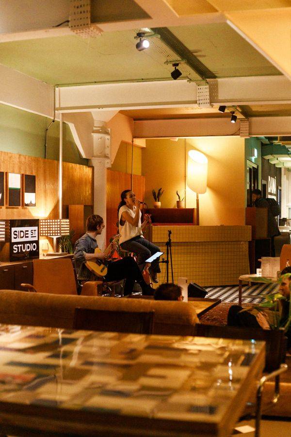 Click to enlarge image him-her-10.jpg