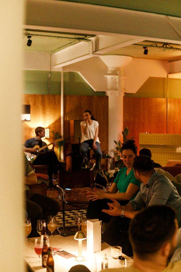 Click to enlarge image him-her-12.jpg