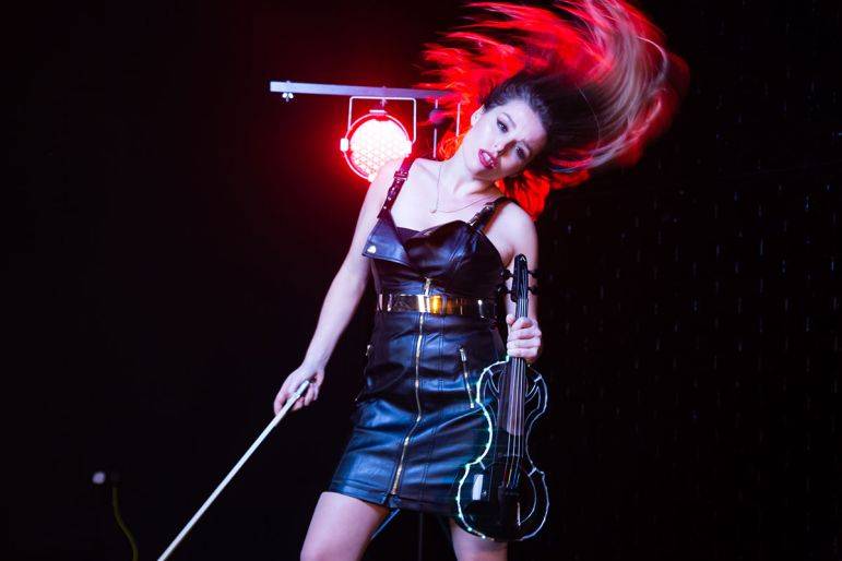 Click to enlarge image 07.jpg