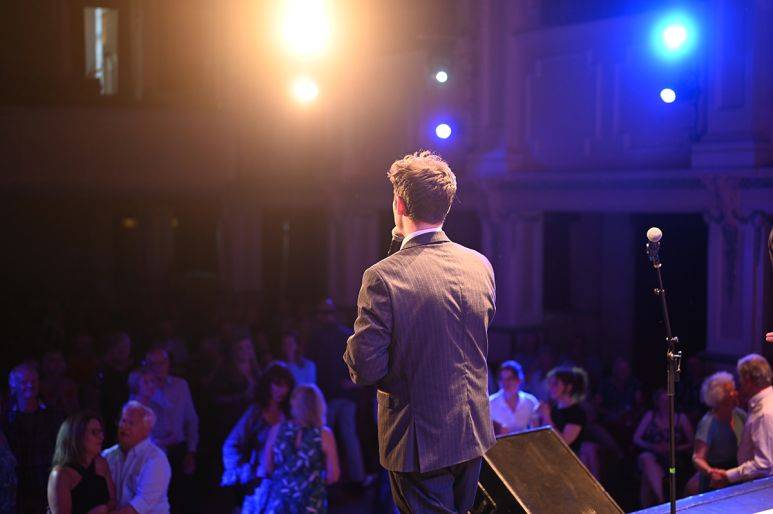 Click to enlarge image dynamite-big-band-06.jpg