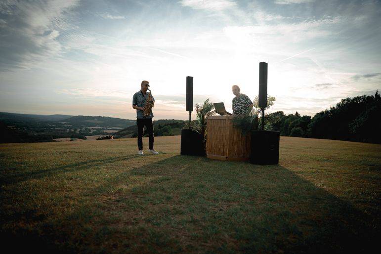 Click to enlarge image cafe-del-sax-03.jpg