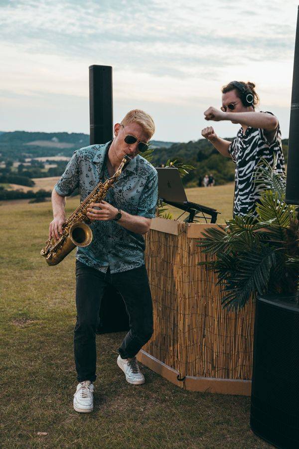 Click to enlarge image cafe-del-sax-08.jpg