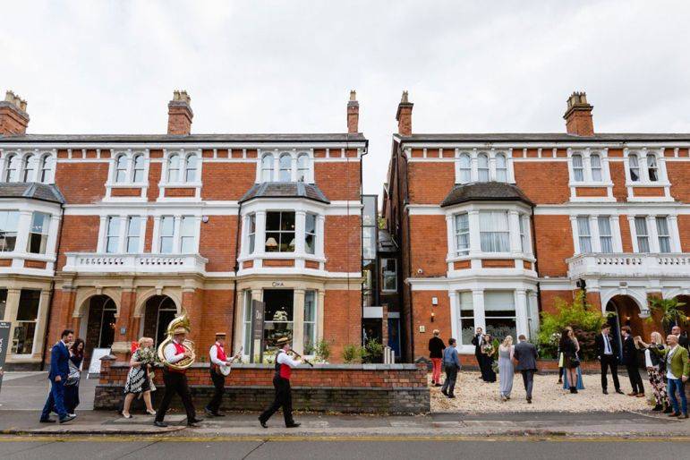 Click to enlarge image 09.jpg