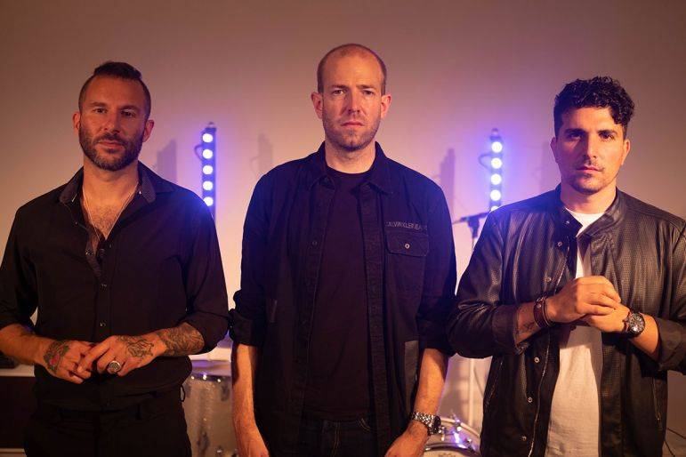 Click to enlarge image 02.jpg